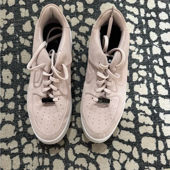 Nike Pink Sneakers - Picture 11 of 13